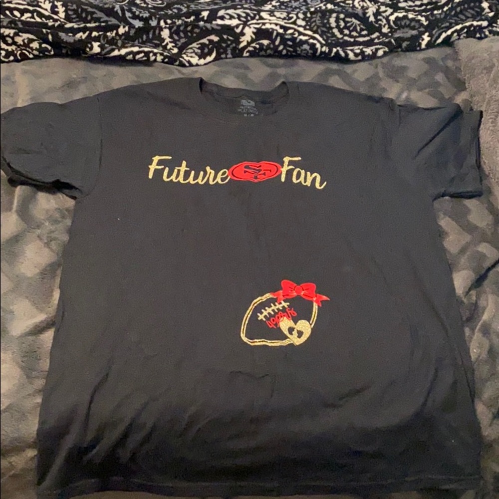 Black tshirt